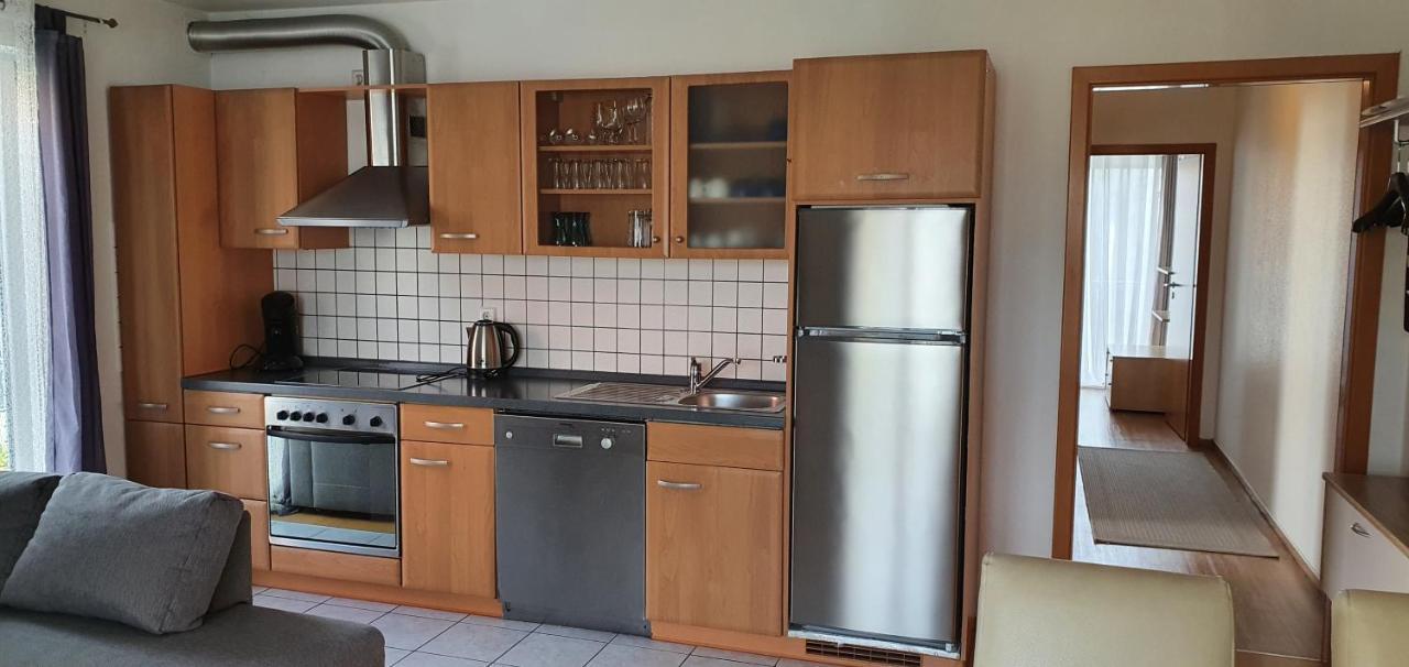 Outletcity Ferienwohnung Wohnung 1 Metzingen  Buitenkant foto