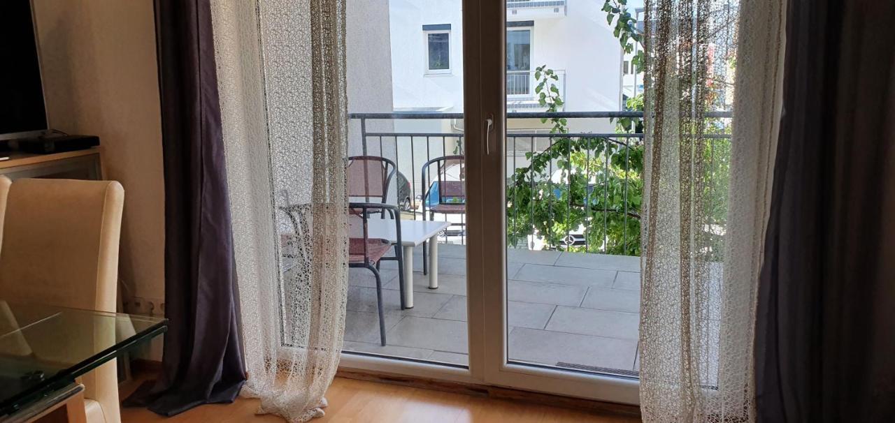 Outletcity Ferienwohnung Wohnung 1 Metzingen  Buitenkant foto