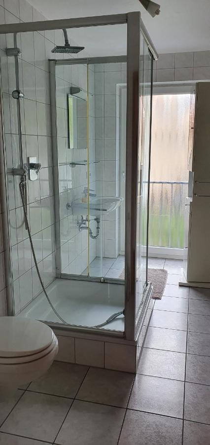 Outletcity Ferienwohnung Wohnung 1 Metzingen  Buitenkant foto